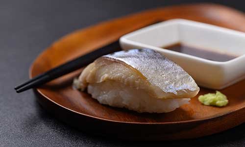 Saba / Mackerel Nigiri 2pcs*