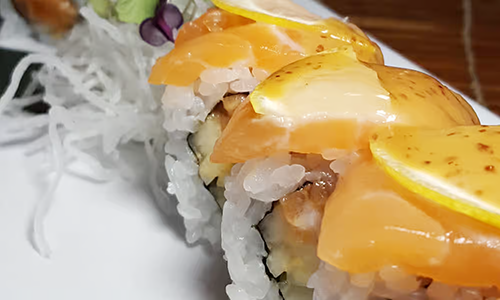 Salmon Lover Roll*